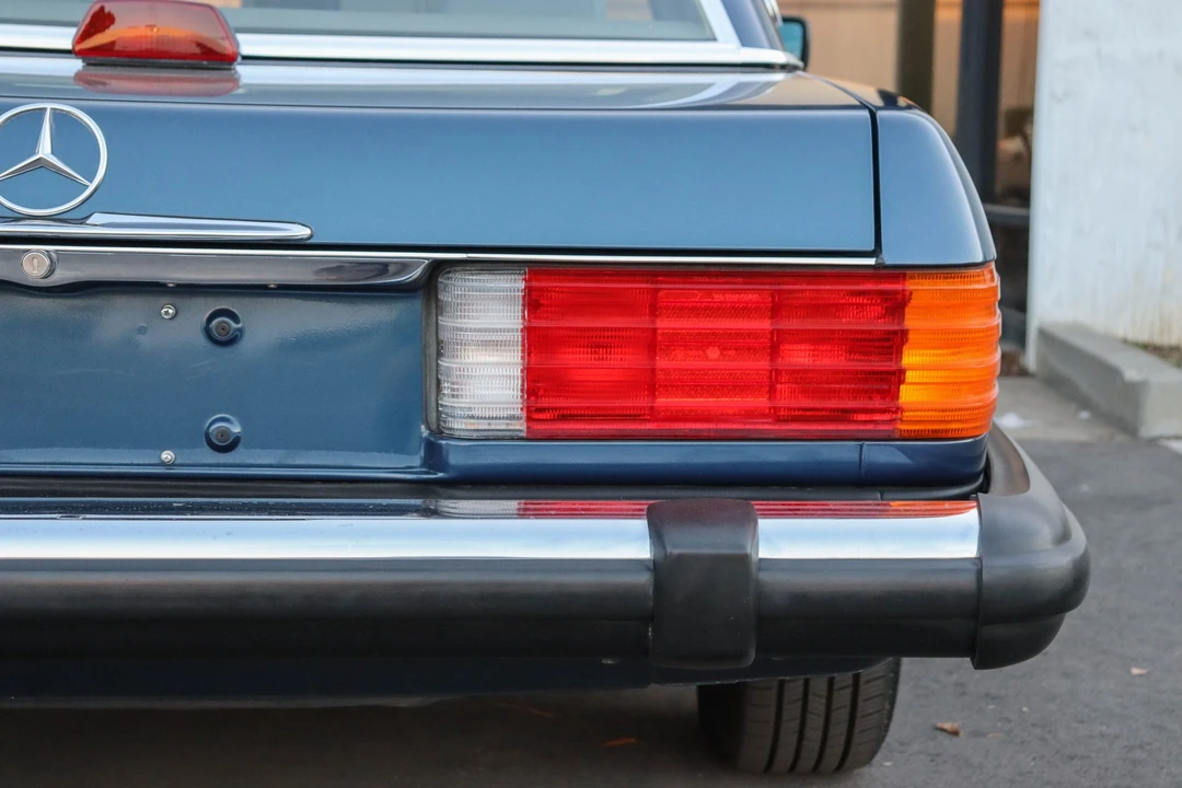 1986 Mercedes-Benz R107 SL-Class - Image 28 of 31