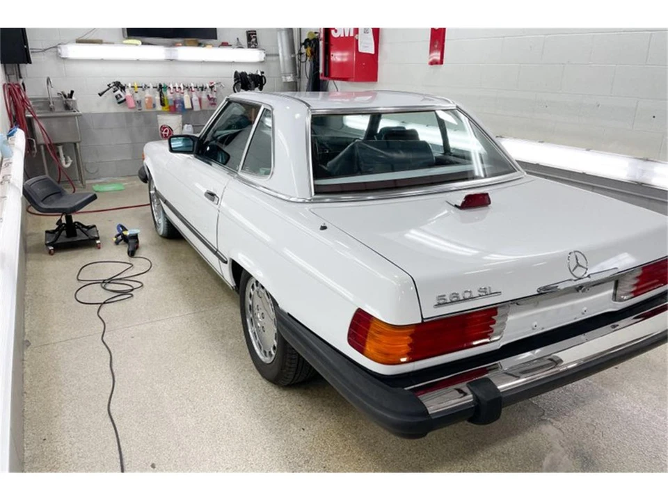 1986 Mercedes-Benz R107 SL-Class - Image 9 of 28