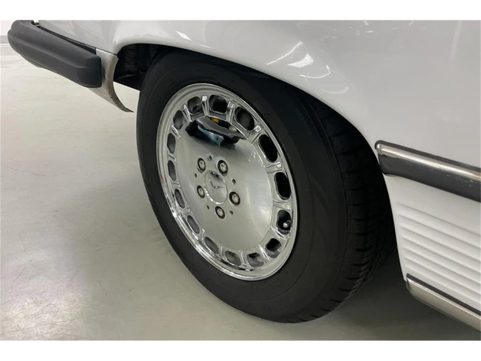 1986 Mercedes-Benz R107 SL-Class - Image 21 of 28