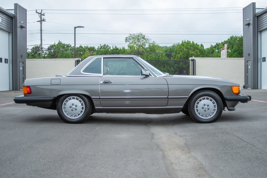 1986 Mercedes-Benz R107 SL-Class - Image 3 of 31