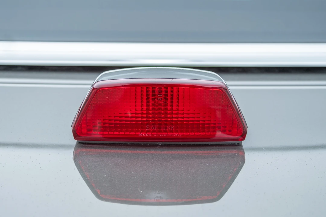 1986 Mercedes-Benz R107 SL-Class - Image 20 of 31