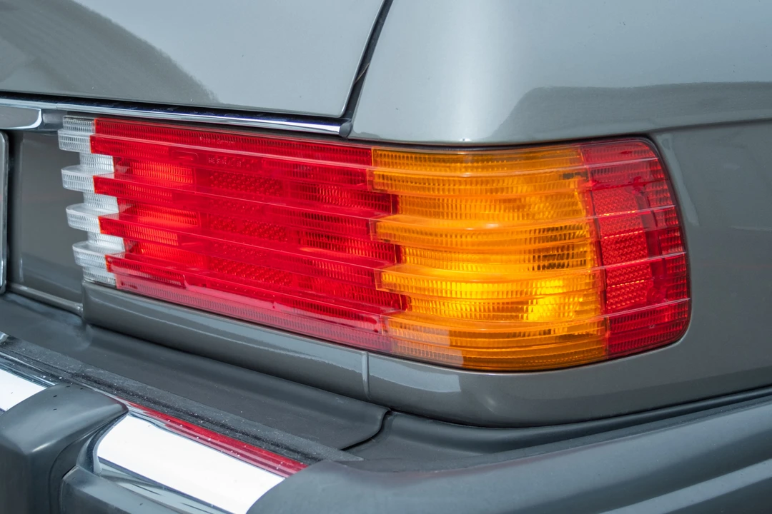 1986 Mercedes-Benz R107 SL-Class - Image 23 of 31