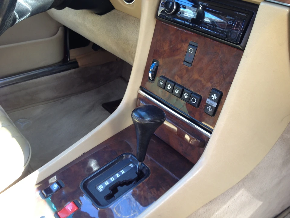 1986 Mercedes-Benz R107 SL-Class - Image 21 of 31