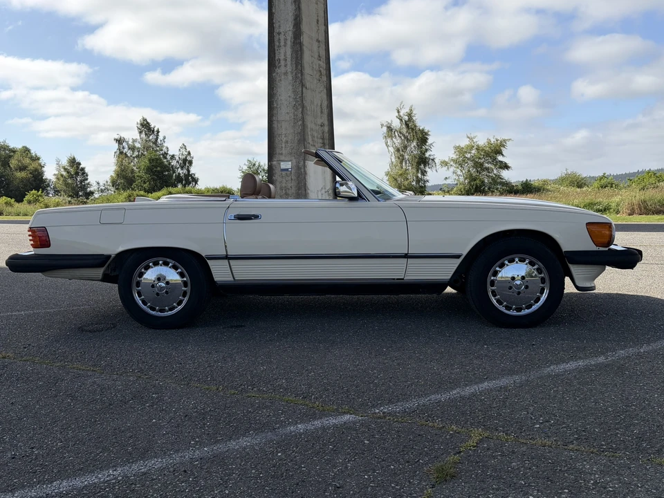 1986 Mercedes-Benz R107 SL-Class - Image 17 of 31