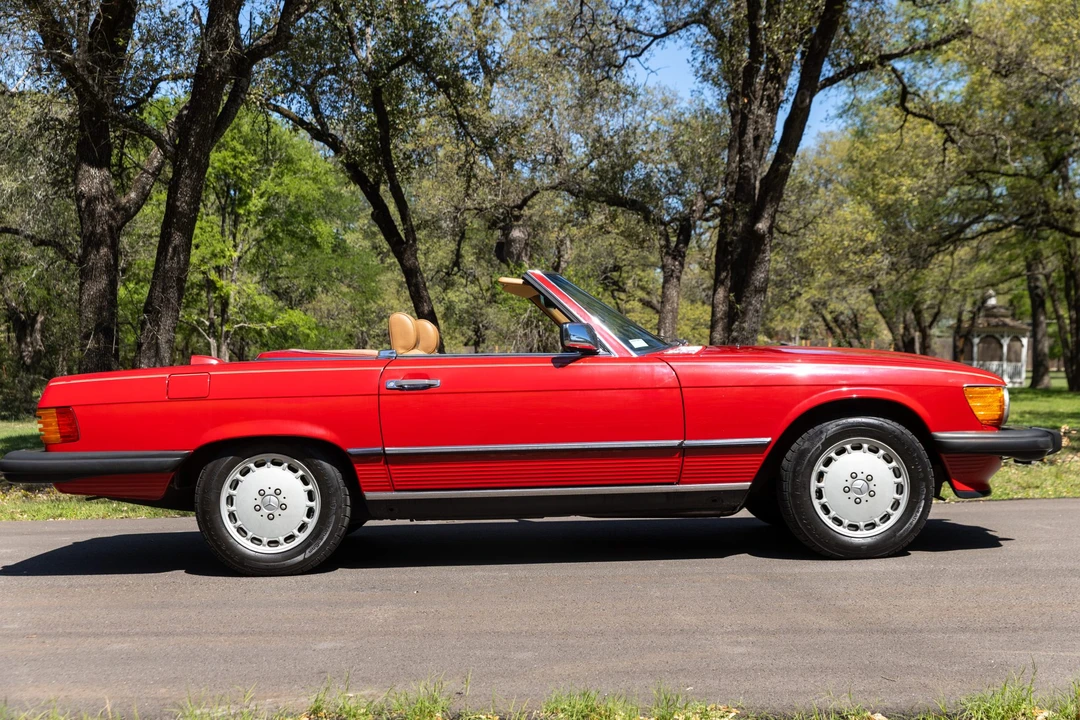 1986 Mercedes-Benz R107 SL-Class - Image 17 of 31
