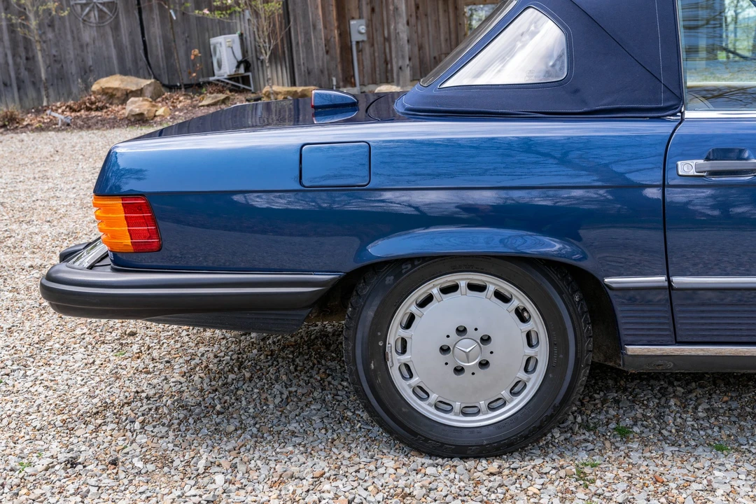 1986 Mercedes-Benz R107 SL-Class - Image 24 of 31