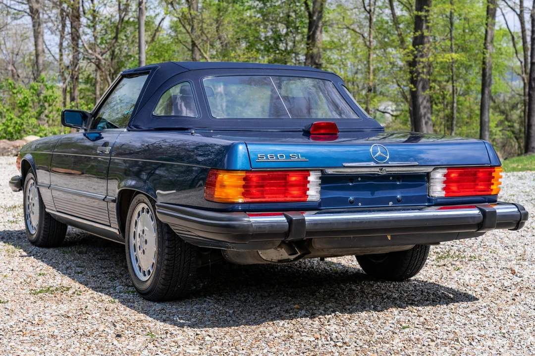 1986 Mercedes-Benz R107 SL-Class - Image 12 of 31