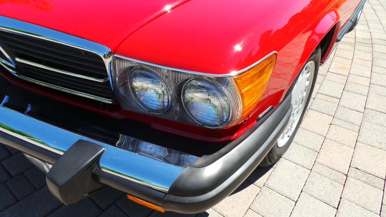 1986 Mercedes-Benz R107 SL-Class - Image 17 of 31
