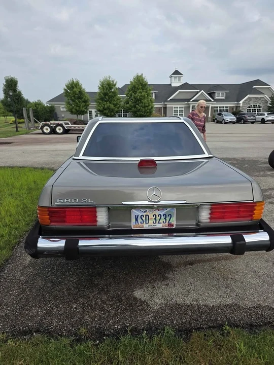 1986 Mercedes-Benz 190E - Image 2 of 9
