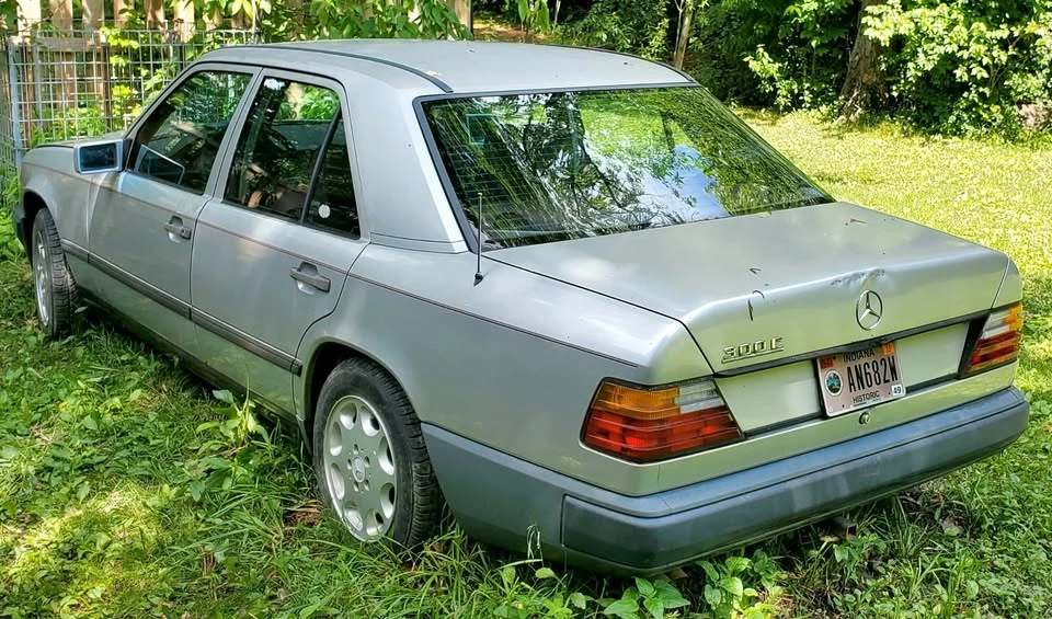 1986 Mercedes-Benz W124 E-Class - Image 4 of 17
