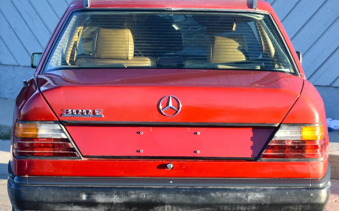 1986 Mercedes-Benz W124 E-Class - Image 7 of 13