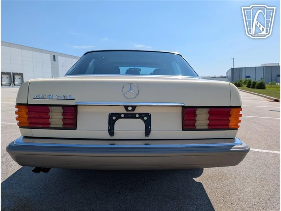 1986 Mercedes-Benz W126 S-Class Sedan - Image 12 of 31