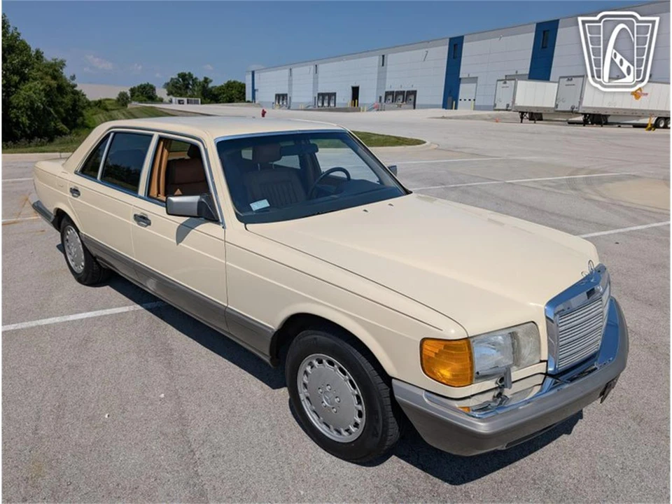 1986 Mercedes-Benz W126 S-Class Sedan - Image 20 of 31