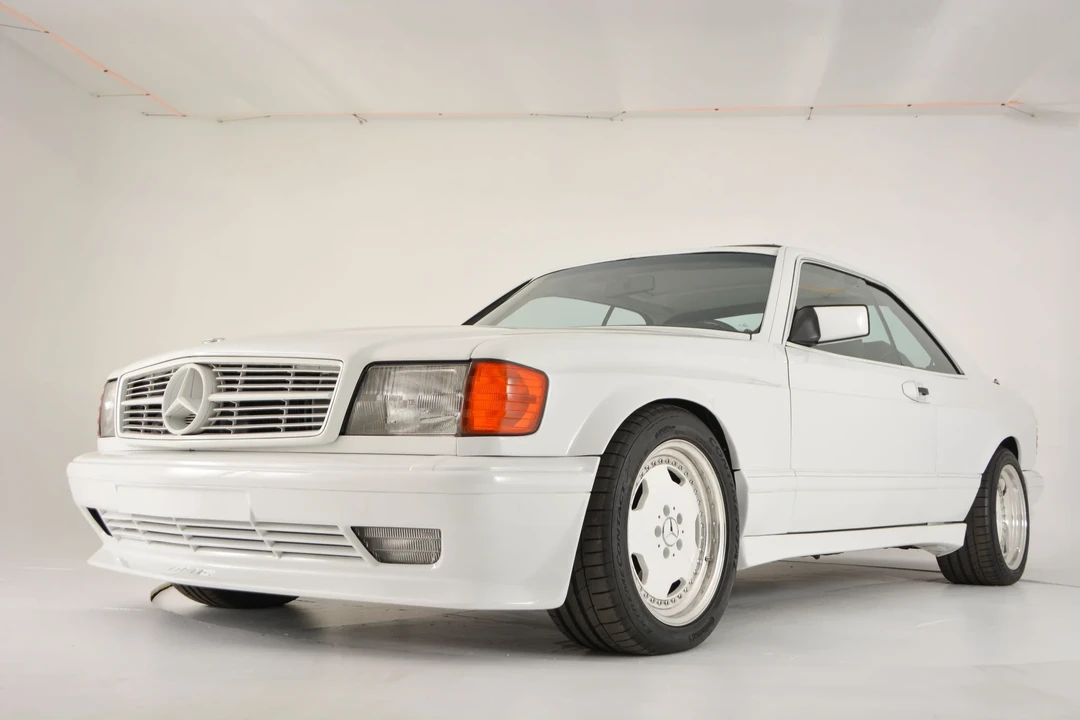 1986 Mercedes-Benz C126 S-Class Coupe - Image 2 of 6