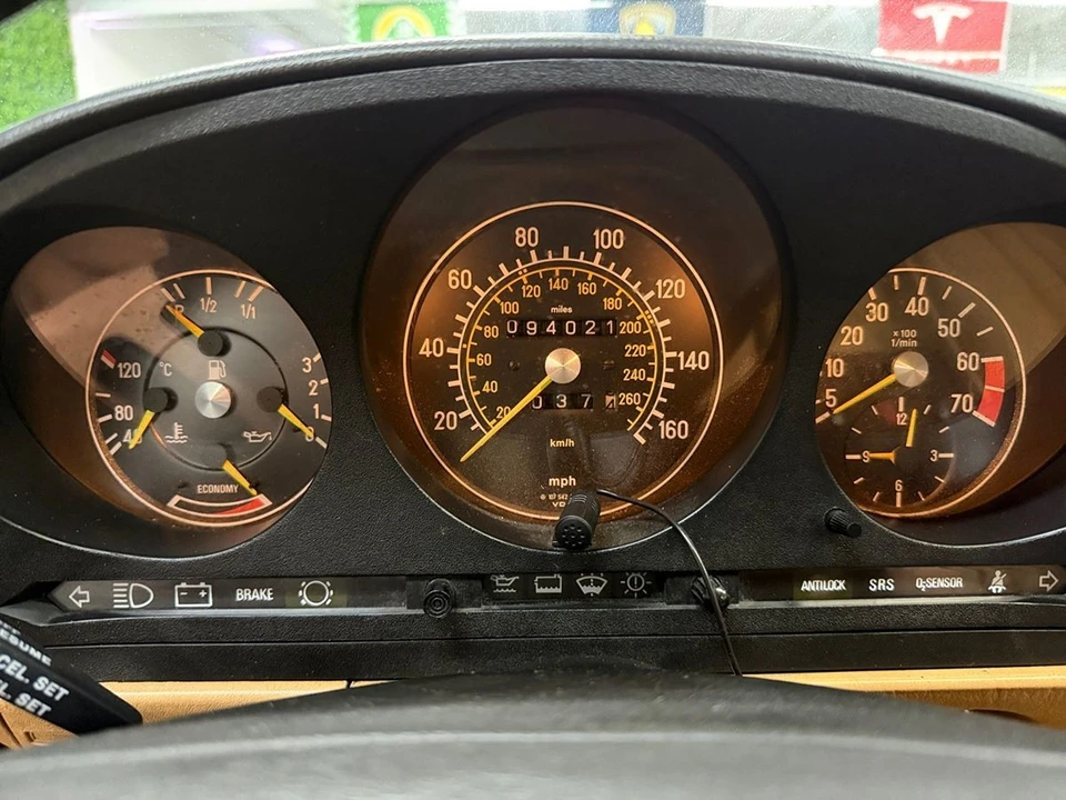 1986 Mercedes-Benz R107 SL-Class - Image 11 of 25