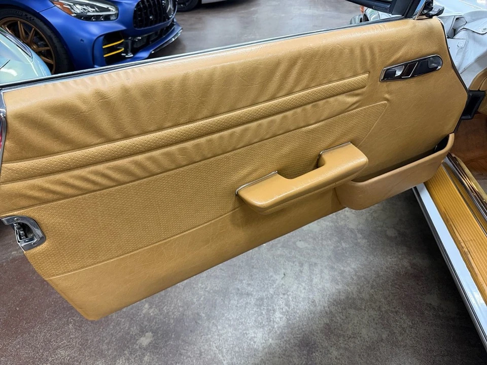 1986 Mercedes-Benz R107 SL-Class - Image 8 of 25