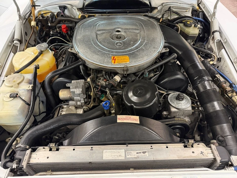 1986 Mercedes-Benz R107 SL-Class - Image 20 of 25