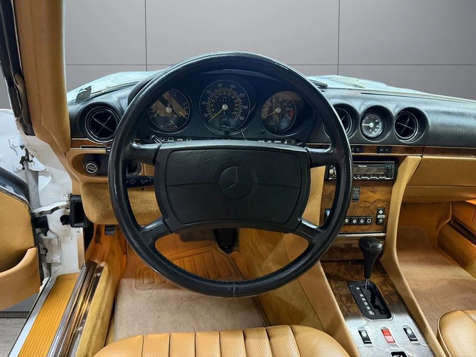 1986 Mercedes-Benz R107 SL-Class - Image 10 of 25
