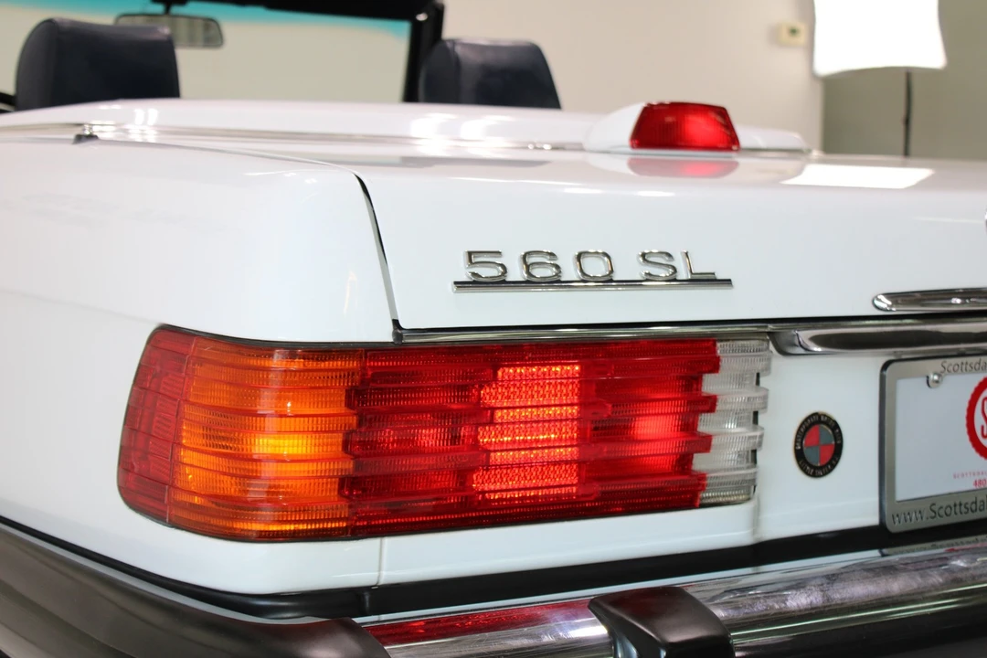1986 Mercedes-Benz R107 SL-Class - Image 24 of 31
