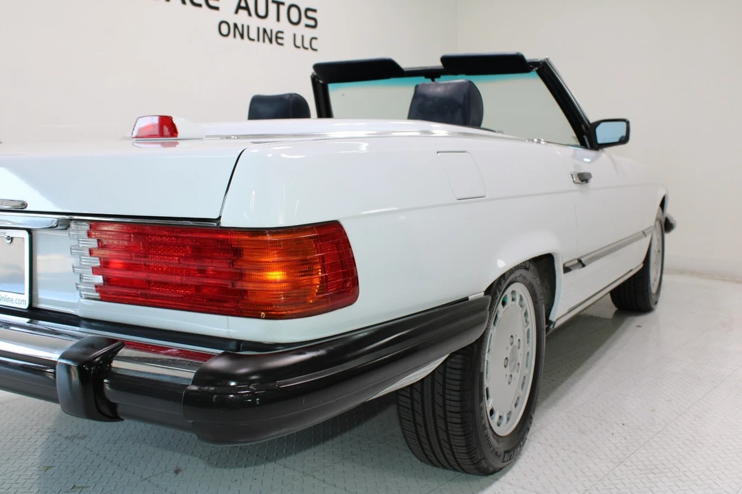 1986 Mercedes-Benz R107 SL-Class - Image 25 of 31