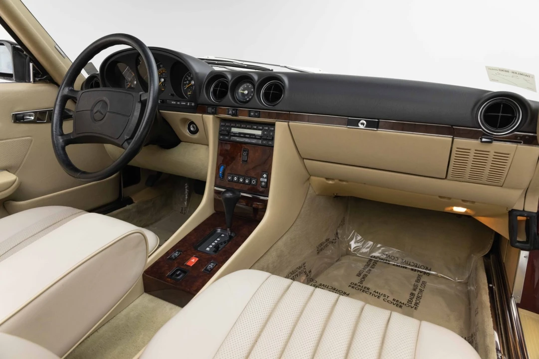 1986 Mercedes-Benz R107 SL-Class - Image 2 of 31