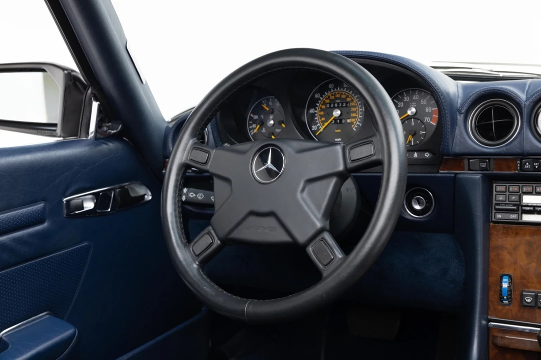 1986 Mercedes-Benz R107 SL-Class - Image 10 of 31