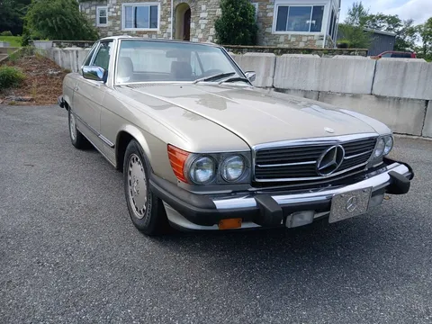1986 Mercedes-Benz SL-Class 560SL