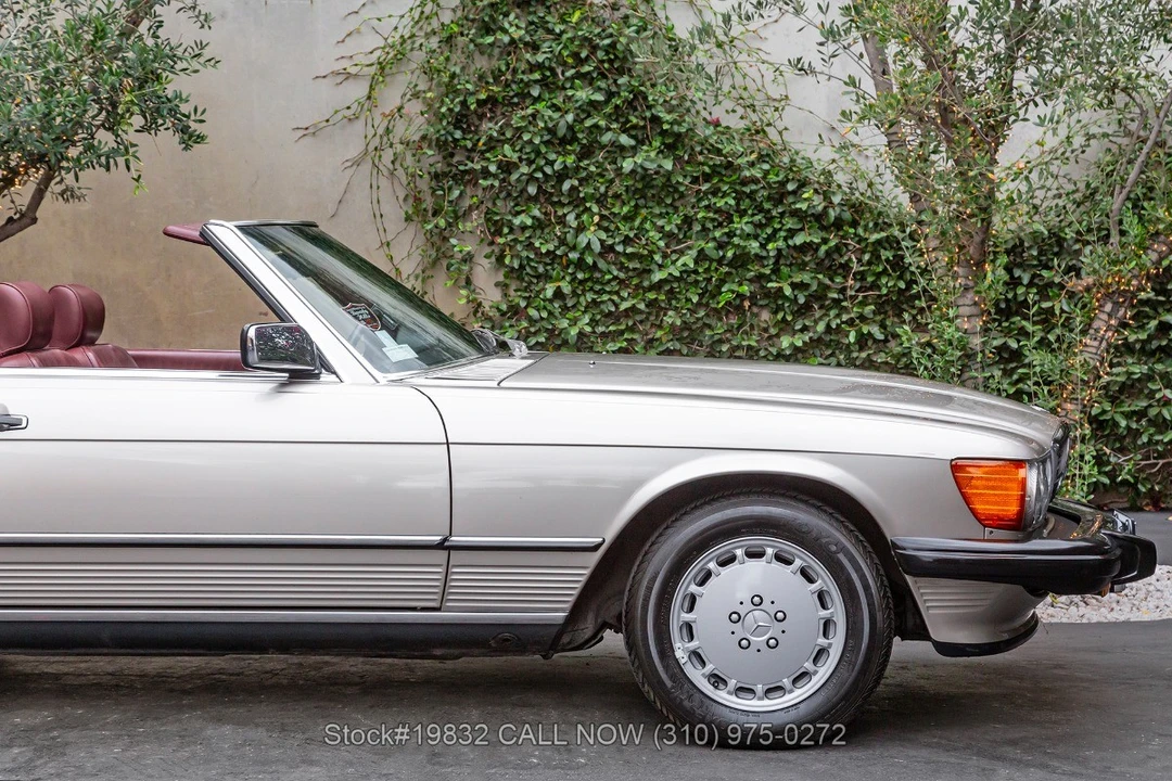 1986 Mercedes-Benz R107 SL-Class - Image 23 of 31