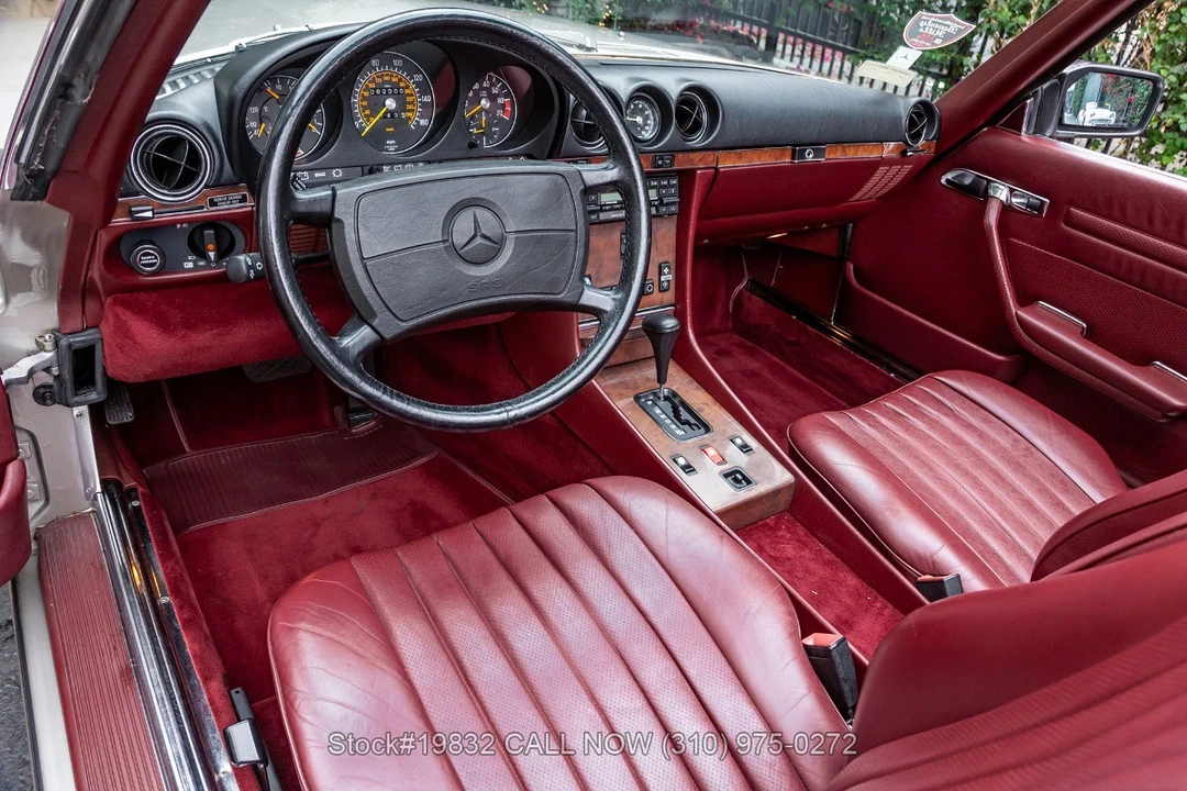 1986 Mercedes-Benz R107 SL-Class - Image 30 of 31