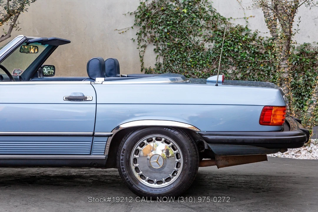 1986 Mercedes-Benz R107 SL-Class - Image 25 of 31
