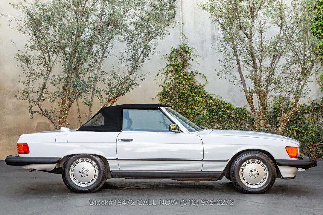 1986 Mercedes-Benz R107 SL-Class - Image 11 of 31
