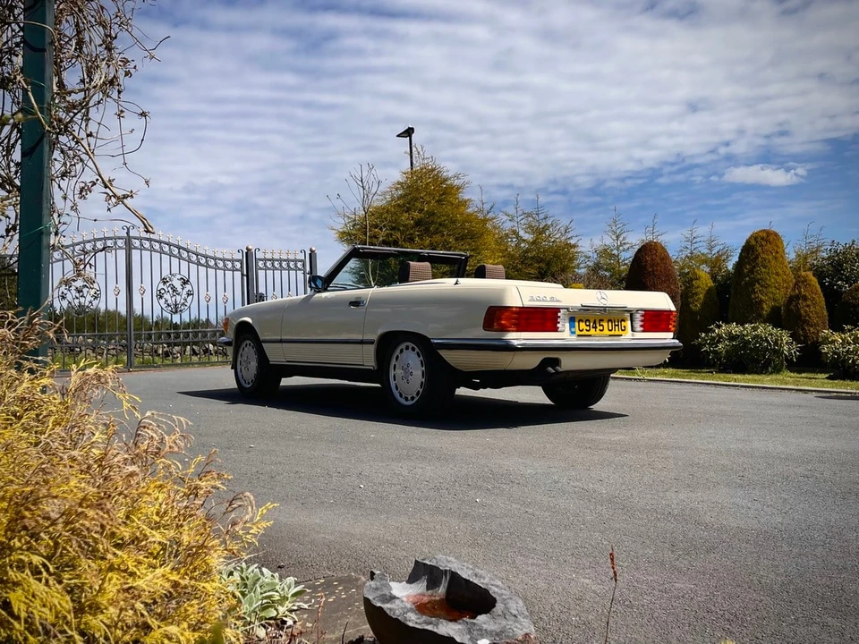 1986 Mercedes-Benz R107 SL-Class - Image 3 of 30