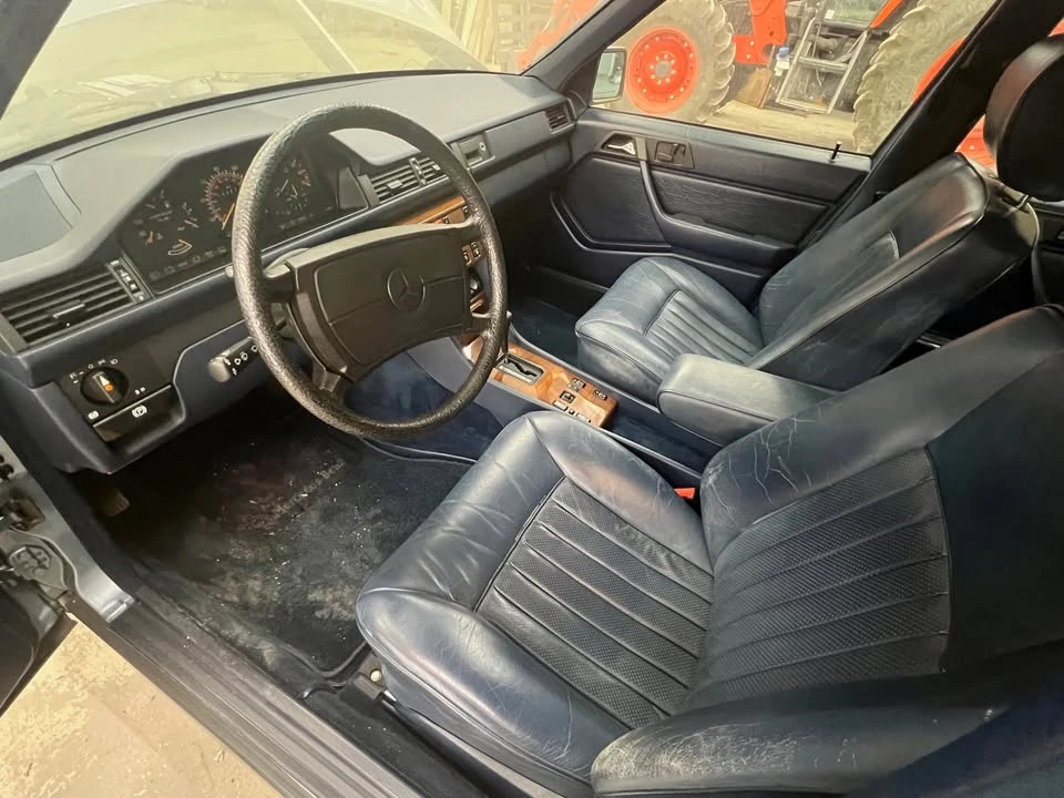 1986 Mercedes-Benz W124 E-Class - Image 8 of 8