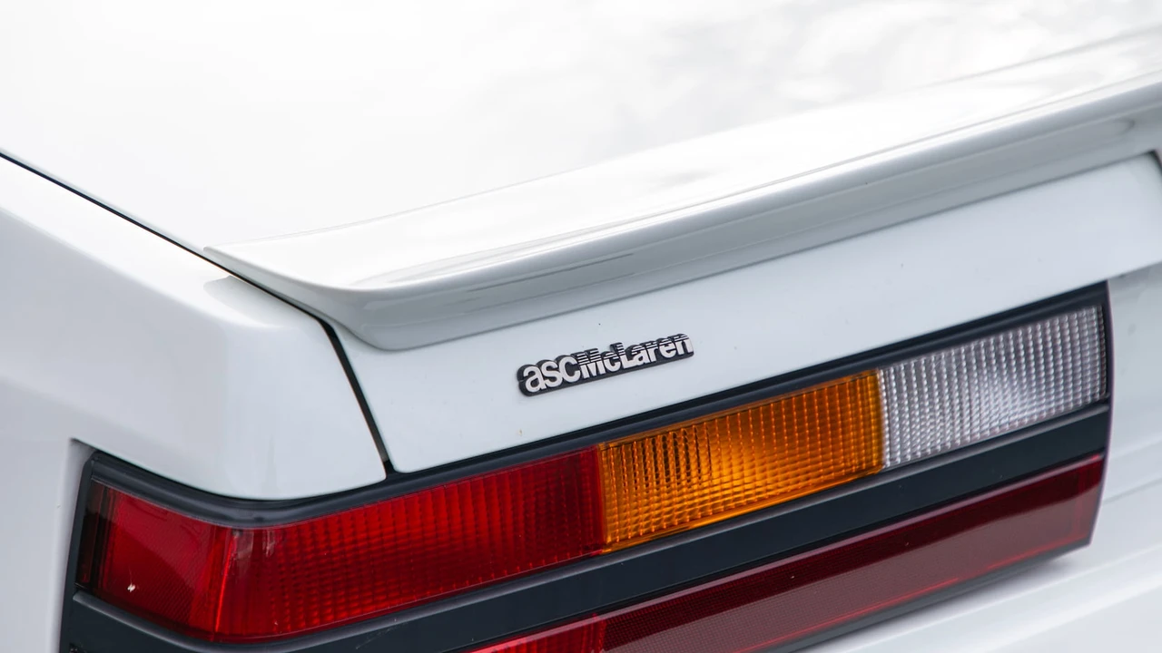1986 Mercury Capri - Image 12 of 15