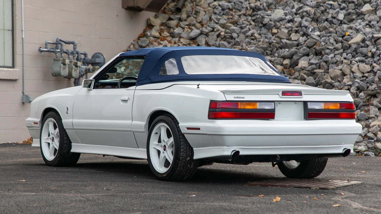 1986 Mercury Capri - Image 3 of 15