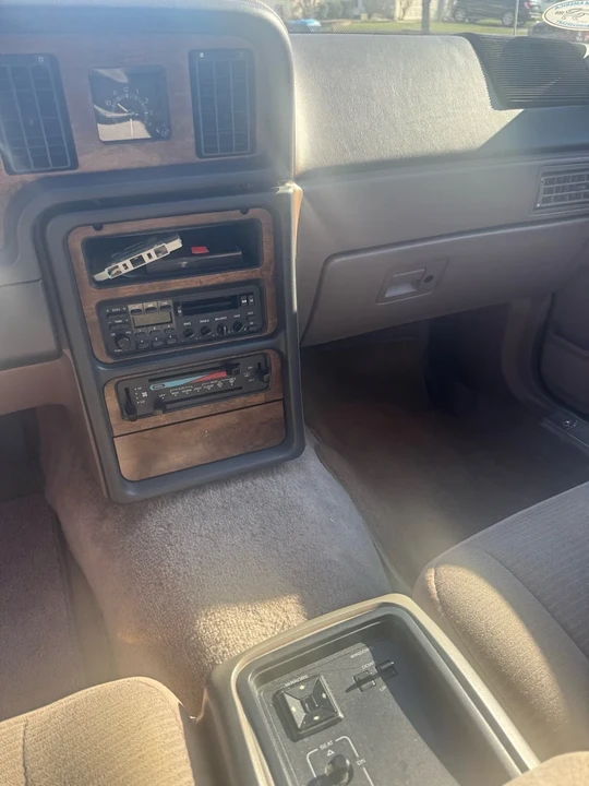 1986 Mercury Cougar 4th+ Gen - Image 8 of 10