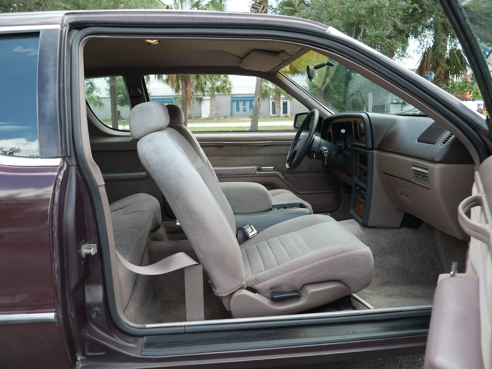 1986 Mercury Cougar 4th+ Gen - Image 4 of 24