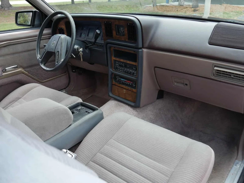 1986 Mercury Cougar 4th+ Gen - Image 3 of 14