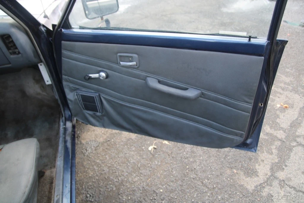 1986 Mitsubishi Triton 2nd Gen - Image 18 of 21