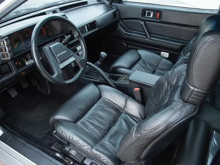 1986 Mitsubishi Starion - Image 5 of 8