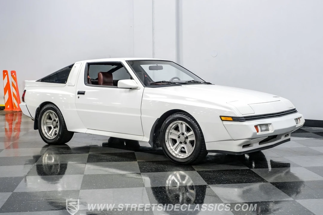 1986 Mitsubishi Starion - Image 12 of 31