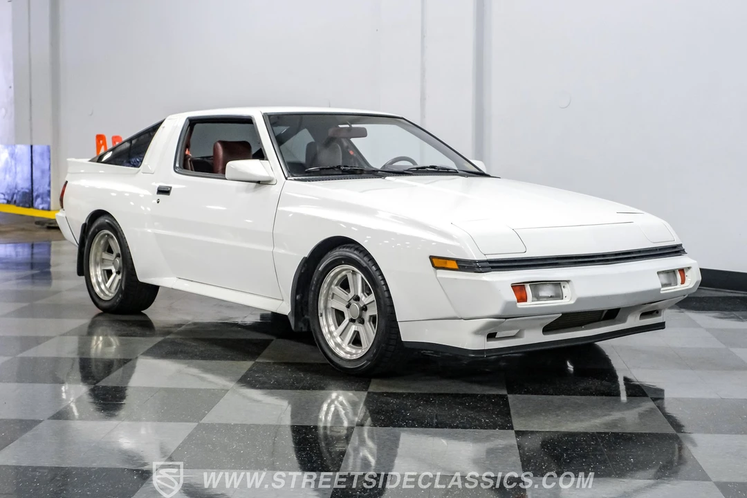 1986 Mitsubishi Starion - Image 13 of 31