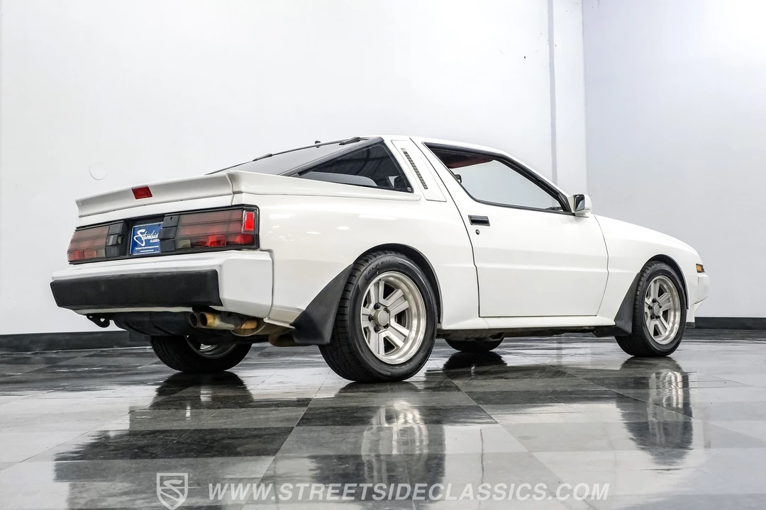 1986 Mitsubishi Starion - Image 16 of 31