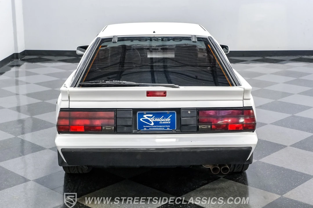 1986 Mitsubishi Starion - Image 21 of 31