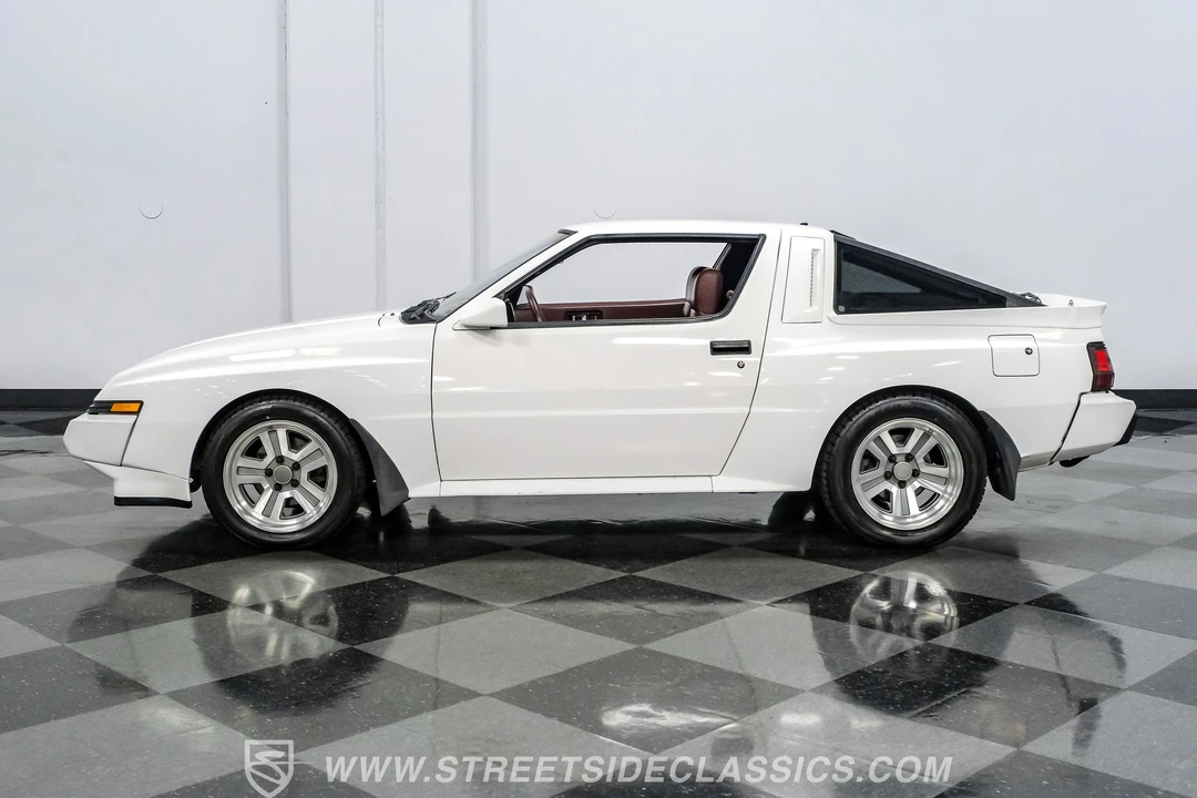 1986 Mitsubishi Starion - Image 6 of 31