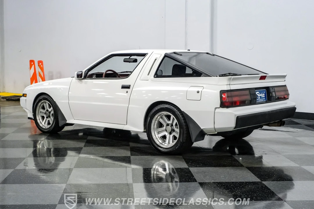 1986 Mitsubishi Starion - Image 7 of 31