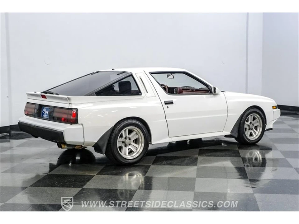 1986 Mitsubishi Starion - Image 13 of 31