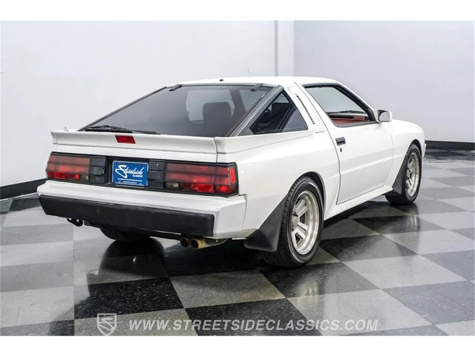 1986 Mitsubishi Starion - Image 24 of 31