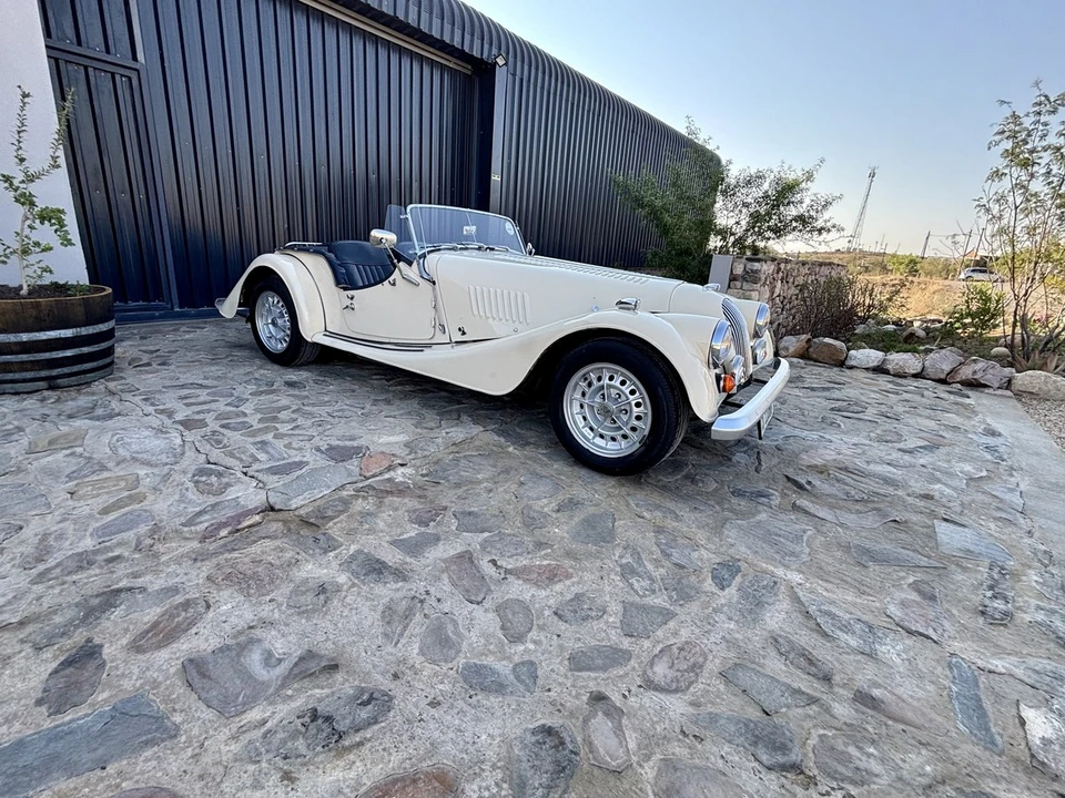 1986 Morgan Plus 8 - Image 4 of 30