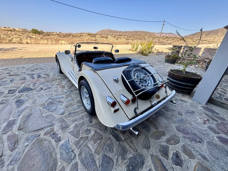 1986 Morgan Plus 8 - Image 10 of 30